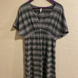 Flutter sleeve high waist dress Old Nazy size Samll